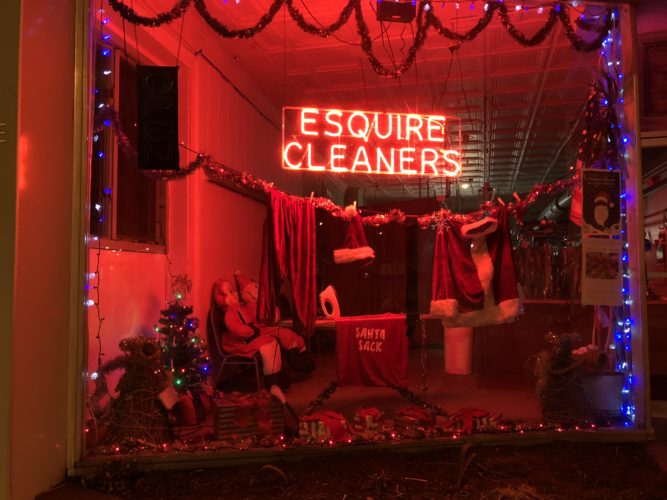 Winners Of Storefront Decorating Contest Named News, Sports, Jobs